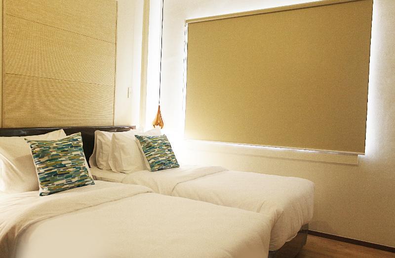 The Cirque Serviced Residences Quezon City Eksteriør billede